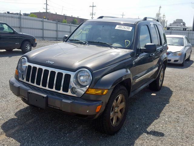 1J8GL58K35W647871 - 2005 JEEP LIBERTY LI GRAY photo 2