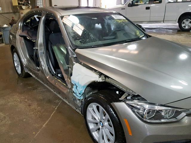 WBA8A3C53JA491729 - 2018 BMW 320 XI GRAY photo 9