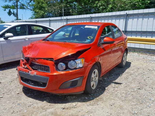 1G1JA5SG7D4106929 - 2013 CHEVROLET SONIC LS ORANGE photo 2