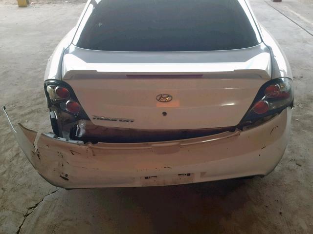 KMHHM66D37U247533 - 2007 HYUNDAI TIBURON GS WHITE photo 9