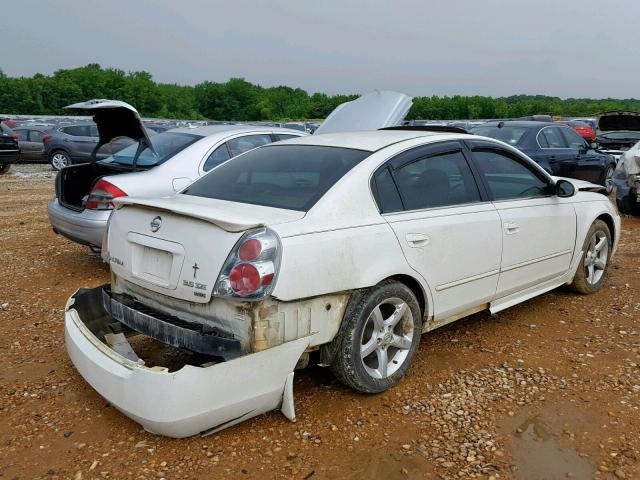 1N4BL11D85C153597 - 2005 NISSAN ALTIMA SE WHITE photo 4