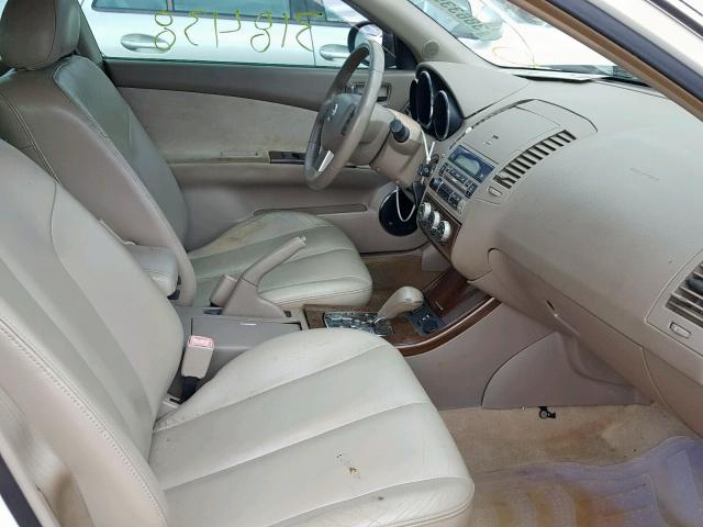 1N4BL11D85C153597 - 2005 NISSAN ALTIMA SE WHITE photo 5