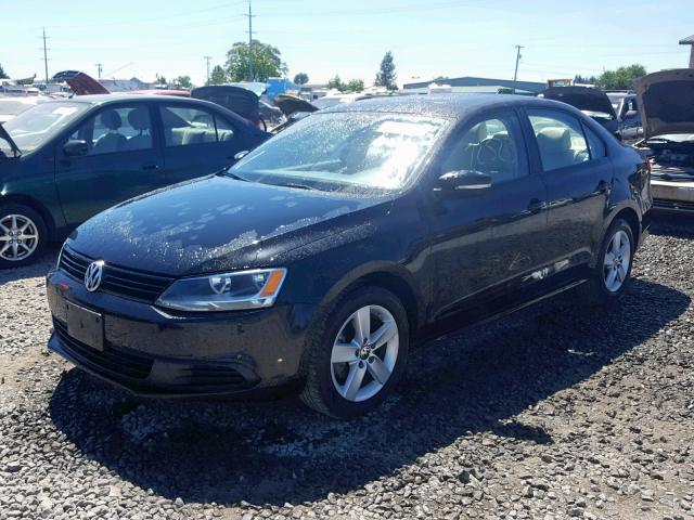 3VWLL7AJ9CM362587 - 2012 VOLKSWAGEN JETTA TDI BLACK photo 2