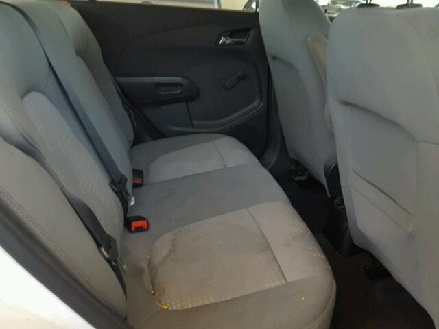 1G1JA5SH5C4218510 - 2012 CHEVROLET SONIC LS 白色 照片 6