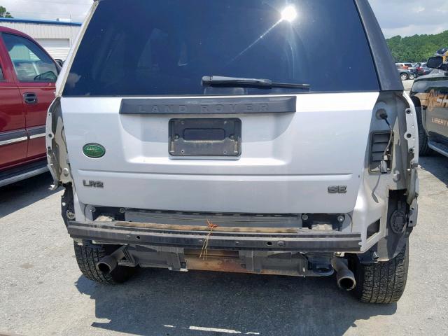 SALFP24N98H041160 - 2008 LAND ROVER LR2 SE SILVER photo 9