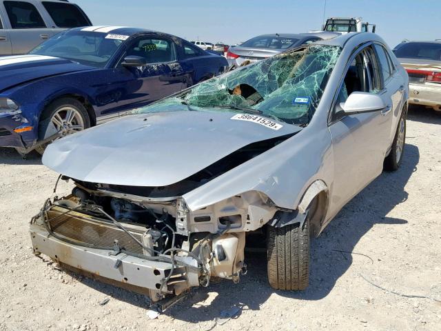 1G1ZG5E72CF101234 - 2012 CHEVROLET MALIBU LTZ 银色 照片 2