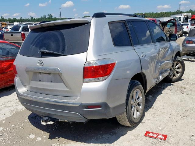 5TDZK3EH9BS045021 - 2011 TOYOTA HIGHLANDER SILVER photo 4