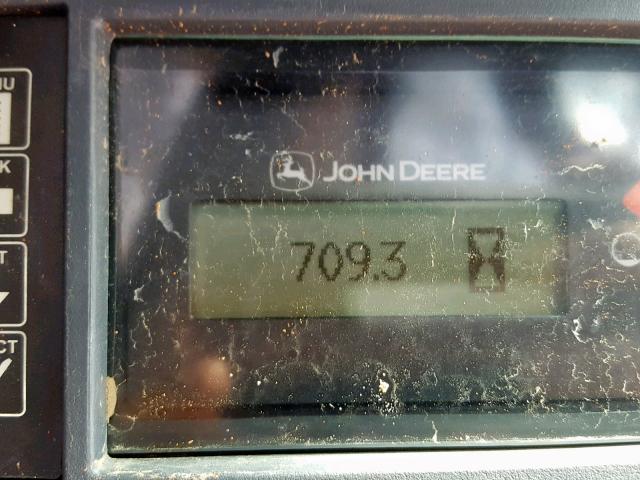 1T0323EKVHJ310449 - 2017 JOHN DEERE 323E YELLOW photo 8