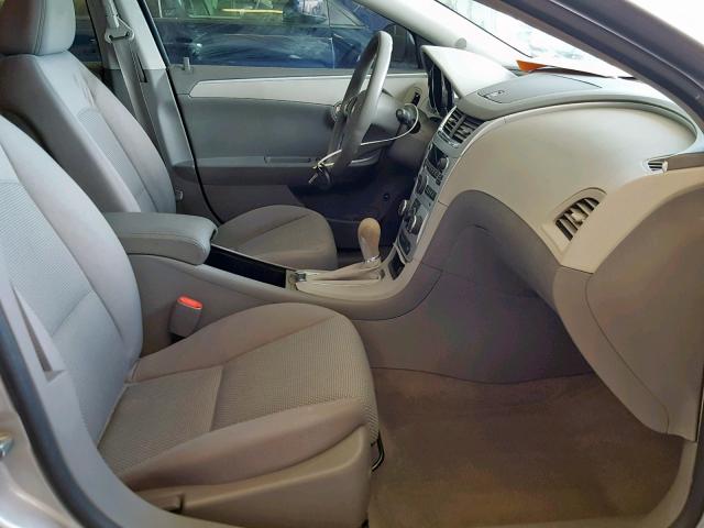 1G1ZH57B49F231880 - 2009 CHEVROLET MALIBU 1LT 银色 照片 5