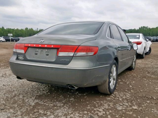 KMHFC46F17A187799 - 2007 HYUNDAI AZERA SE GRAY photo 4