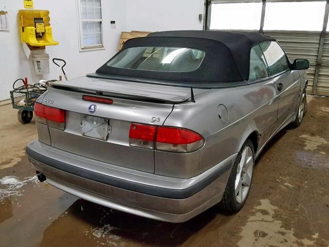 YS3DF78K827007098 - 2002 SAAB 9-3 SE SILVER photo 4