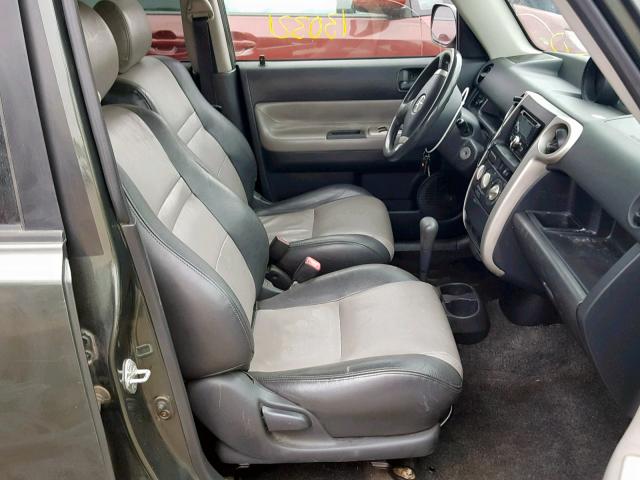 JTLKT324240146265 - 2004 TOYOTA SCION XB 灰色 照片 5