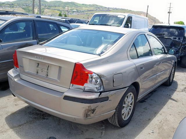 YV1RS640252480661 - 2005 VOLVO S60 GOLD photo 4