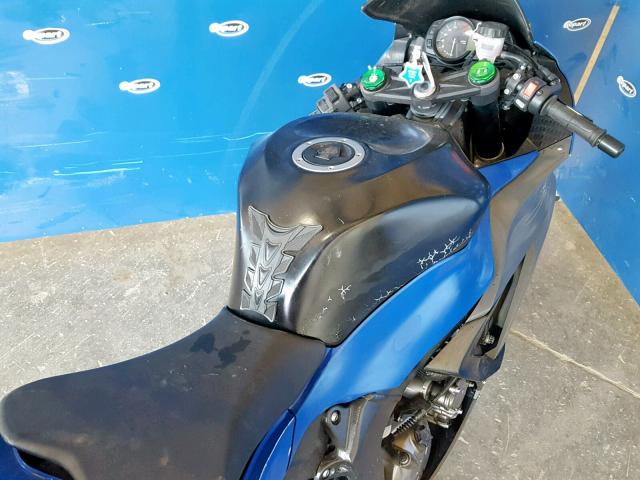 JKBZXJE10GA019300 - 2016 KAWASAKI ZX636 E TWO TONE photo 5