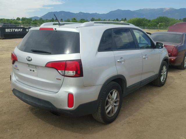 5XYKTCA62EG476126 - 2014 KIA SORENTO LX SILVER photo 4