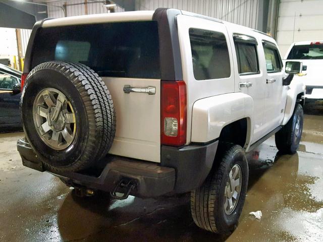 5GTDN13E678171680 - 2007 HUMMER H3 WHITE photo 4