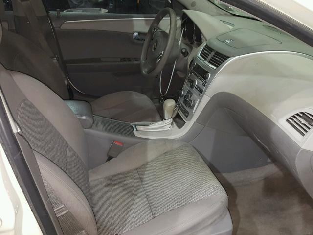 1G1ZC5E16BF267407 - 2011 CHEVROLET MALIBU 1LT WHITE photo 5