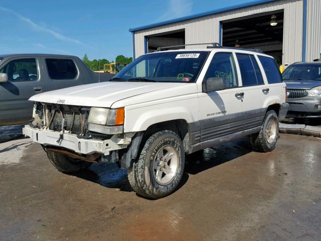 1J4GZ58S8VC574479 - 1997 JEEP GRAND CHER WHITE photo 2