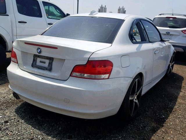 WBAUP73588VF06543 - 2008 BMW 128 I WHITE photo 4