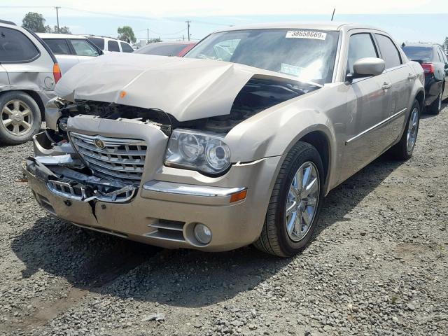 2C3KA33G08H328059 - 2008 CHRYSLER 300 LIMITE GOLD photo 2