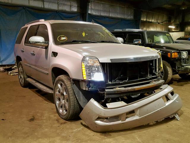 1GYFK63887R130181 - 2007 CADILLAC ESCALADE L GRAY photo 1