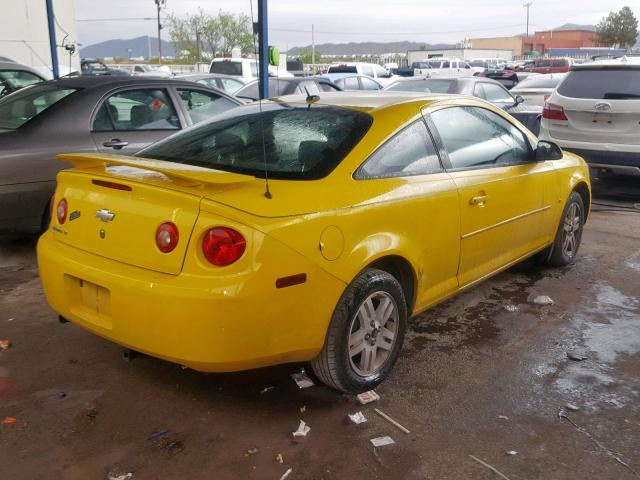 1G1AL18F667724889 - 2006 CHEVROLET COBALT LT YELLOW photo 4