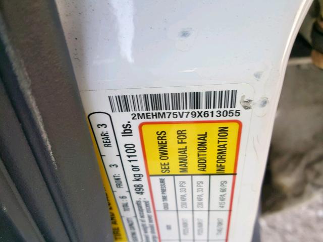 2MEHM75V79X613055 - 2009 MERCURY GRAND MARQ WHITE photo 10