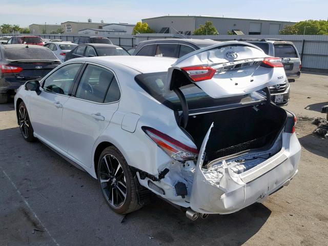 4T1B61HK9KU716535 - 2019 TOYOTA CAMRY XSE WHITE photo 3