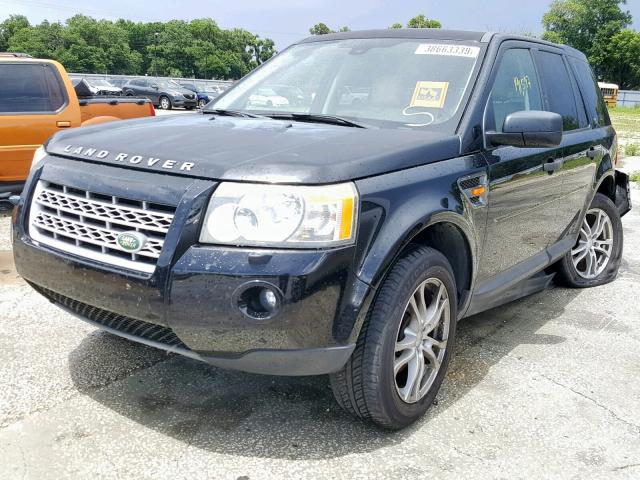 SALFP24N68H052553 - 2008 LAND ROVER LR2 SE BLACK photo 2