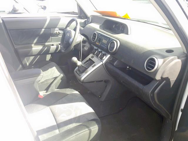 JTLZE4FE5CJ028978 - 2012 TOYOTA SCION XB 白色 照片 5