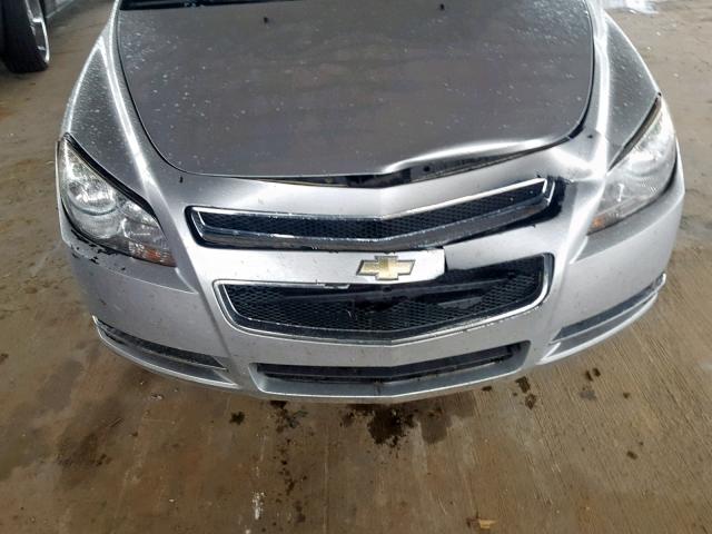 1G1ZH57B894118025 - 2009 CHEVROLET MALIBU 1LT SILVER photo 9