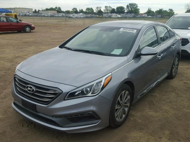 5NPE34AF1HH437284 - 2017 HYUNDAI SONATA SPO SILVER photo 2