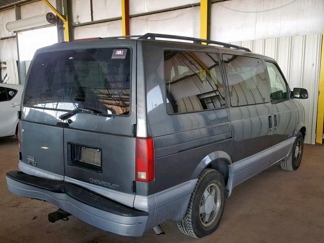 1GNDM19W8YB138461 - 2000 CHEVROLET ASTRO GRAY photo 4