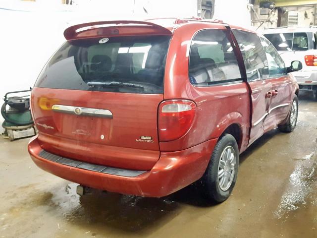 2C8GP64LX4R537065 - 2004 CHRYSLER TOWN & COU RED photo 4