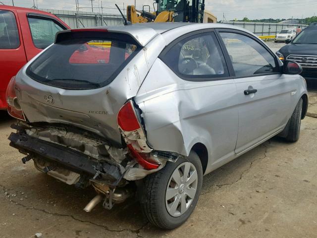 KMHCM36C27U054693 - 2007 HYUNDAI ACCENT GS SILVER photo 4