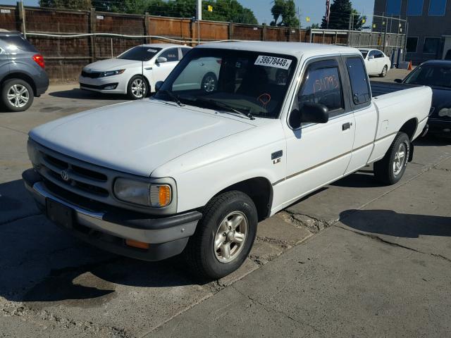 4F4CR16X6RTM46895 - 1994 MAZDA B4000 CAB WHITE photo 2