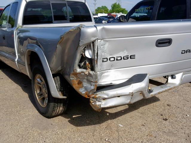 1D7HL32X73S374416 - 2003 DODGE DAKOTA SPO SILVER photo 9