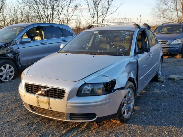 YV1MS382362220114 - 2006 VOLVO S40 2.4I SILVER photo 2