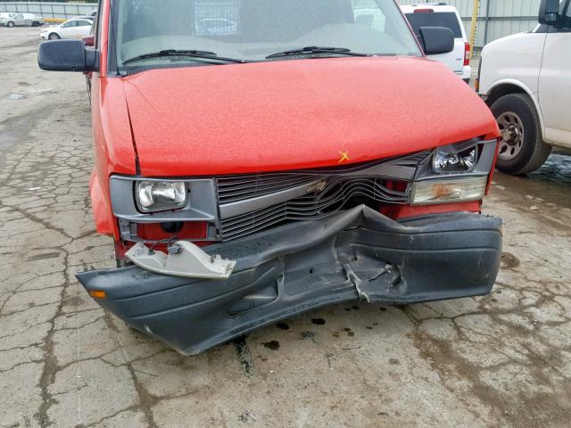 1GCDM19XX4B130082 - 2004 CHEVROLET ASTRO RED photo 9