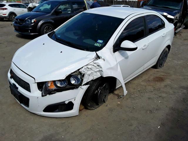 1G1JA5SH9E4242957 - 2014 CHEVROLET SONIC LS WHITE photo 2