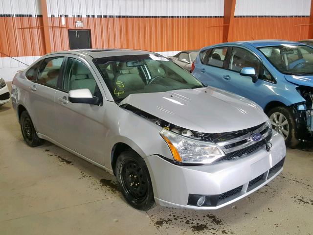 1FAHP36N39W132866 - 2009 FORD FOCUS SES SILVER photo 9