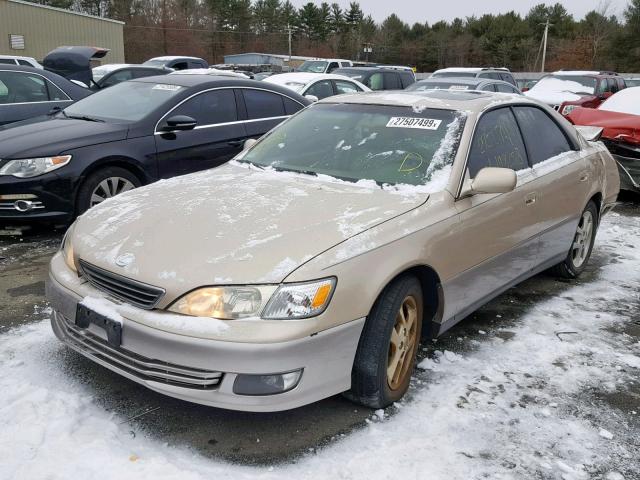 JT8BF28G210302944 - 2001 LEXUS ES 300 BEIGE photo 2