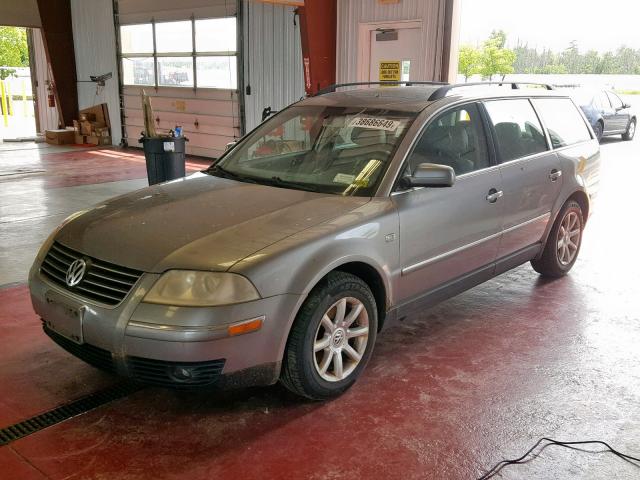 WVWVD63B84E021990 - 2004 VOLKSWAGEN PASSAT GLS SILVER photo 2