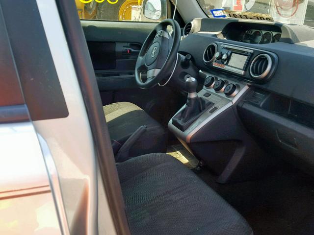 JTLZE4FE4A1118264 - 2010 TOYOTA SCION XB 银色 照片 5