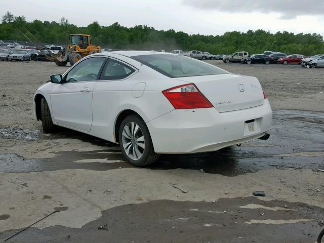 1HGCS128X8A008629 - 2008 HONDA ACCORD EXL WHITE photo 3