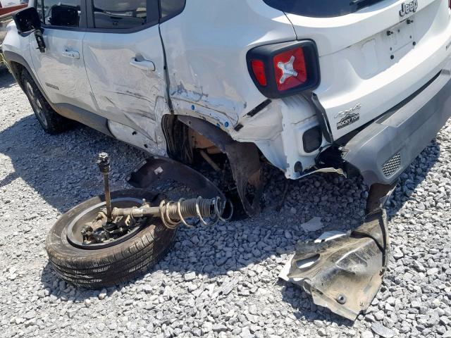 ZACCJBAB9HPF75502 - 2017 JEEP RENEGADE S თეთრი ფოტო 9