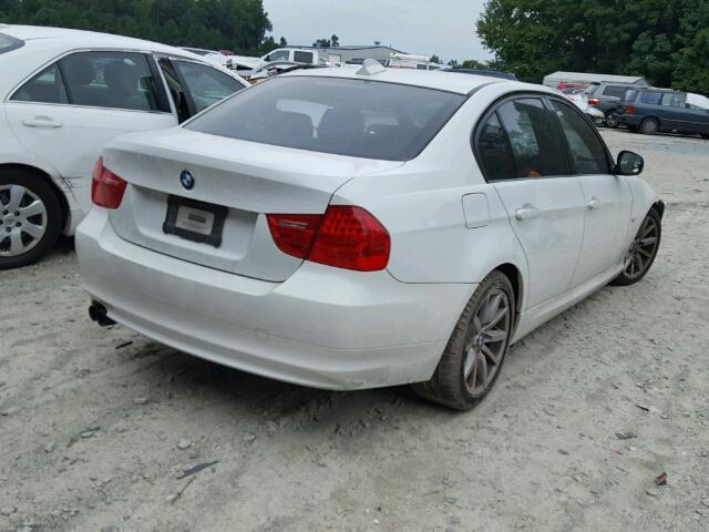 WBAPH53529A435859 - 2009 BMW 328 I SULE WHITE photo 4