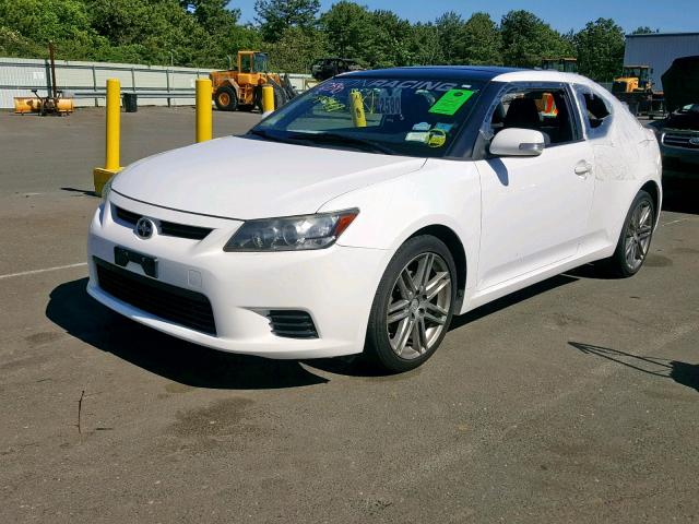 JTKJF5C79C3040338 - 2012 TOYOTA SCION TC WHITE photo 2