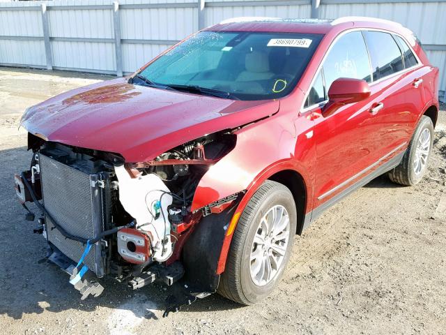 1GYKNBRS1HZ130929 - 2017 CADILLAC XT5 LUXURY RED photo 2