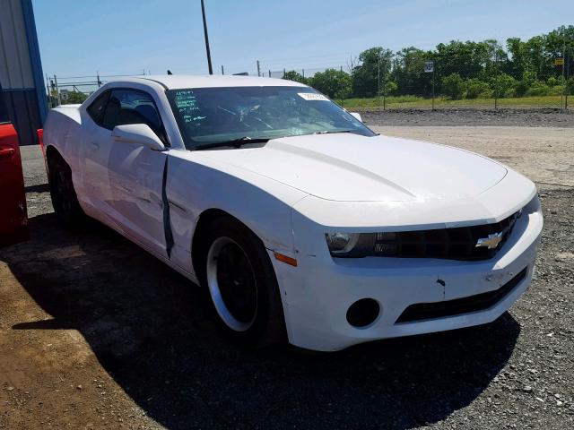 2G1FA1E38D9209796 - 2013 CHEVROLET CAMARO LS WHITE photo 1